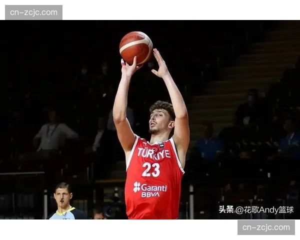 火箭申京阿门汤普森三叉戟初显，关键时刻失误率成晋级天花板